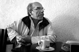 Un café con Carlos María Domínguez