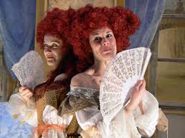 Poseídas por el mal gusto